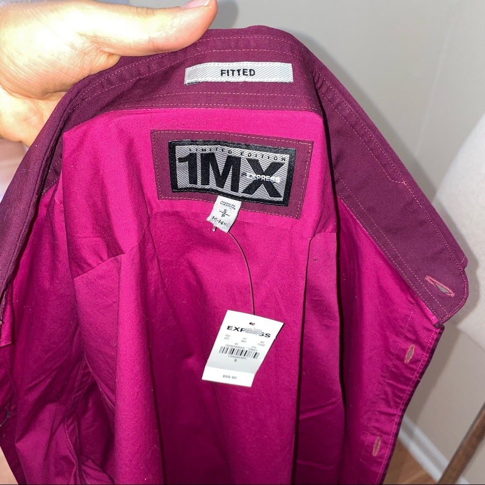 Express pink fuchsia limited edition fitted button up dress shirt size small - Picture 3 of 8